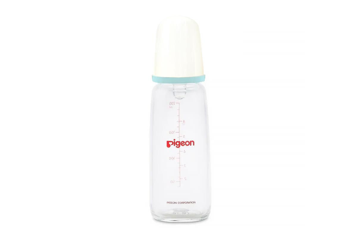 PIGEON FLEXIBLE GLASS NURSER BLUE PLUS 4 MONTH 200 ML - Apotek Plus Pharmacy