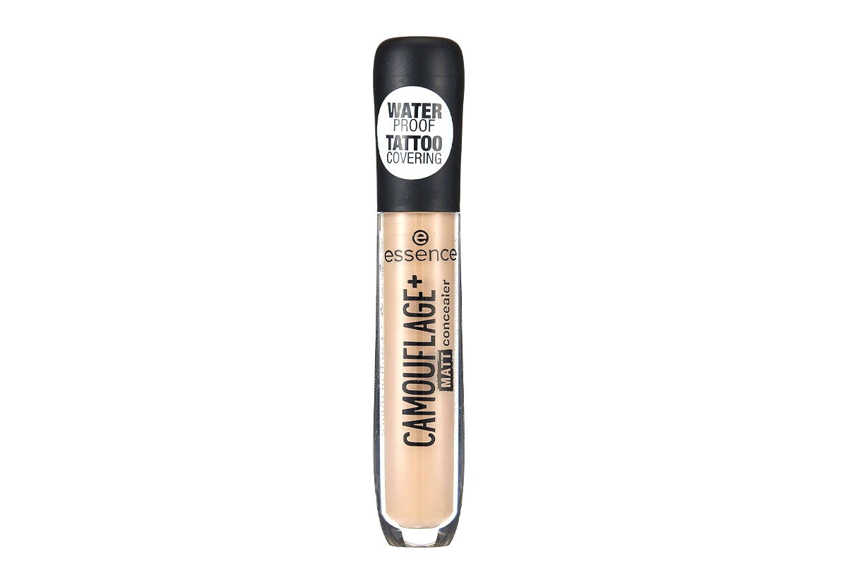 ESSENCE CAMOUFLAGE PLUS MATT CONCEALER 30 LIGHT HONEY WATERPROOF TATTOO COVERING 5ML - Apotek Plus Pharmacy