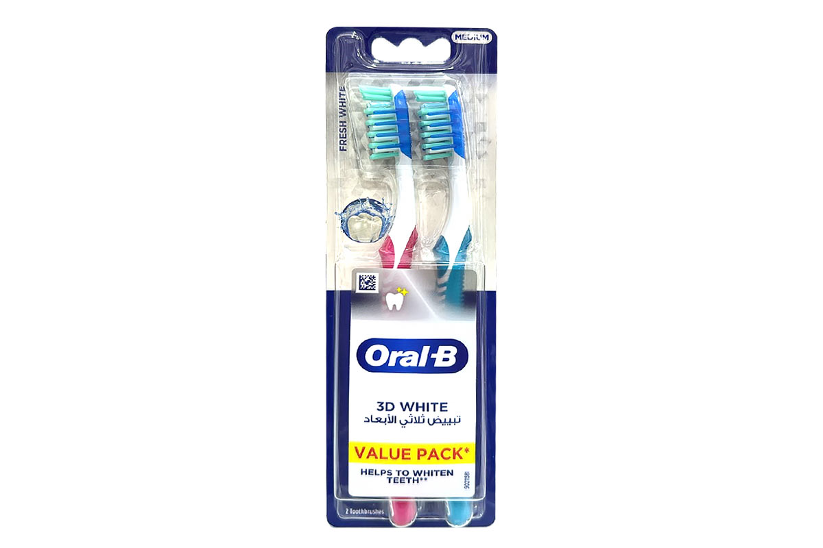 ORAL B TOOTHBRUSH 3D WHITE FRESH MEDIUM 2PCS OFFER PACK - Apotek Plus Pharmacy