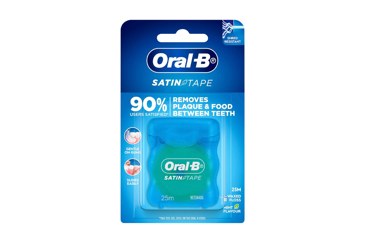 ORAL B SATIN TAPE WAXED FLOSS MINT FLAVOUR  25M - Apotek Plus Pharmacy