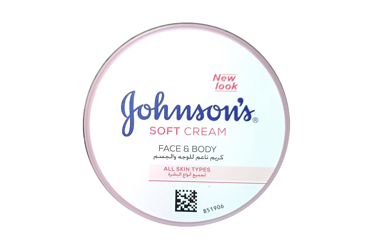 JOHNSONS MOISTURISING SOFT CREAM 24HRS 200ML - Apotek Plus Pharmacy